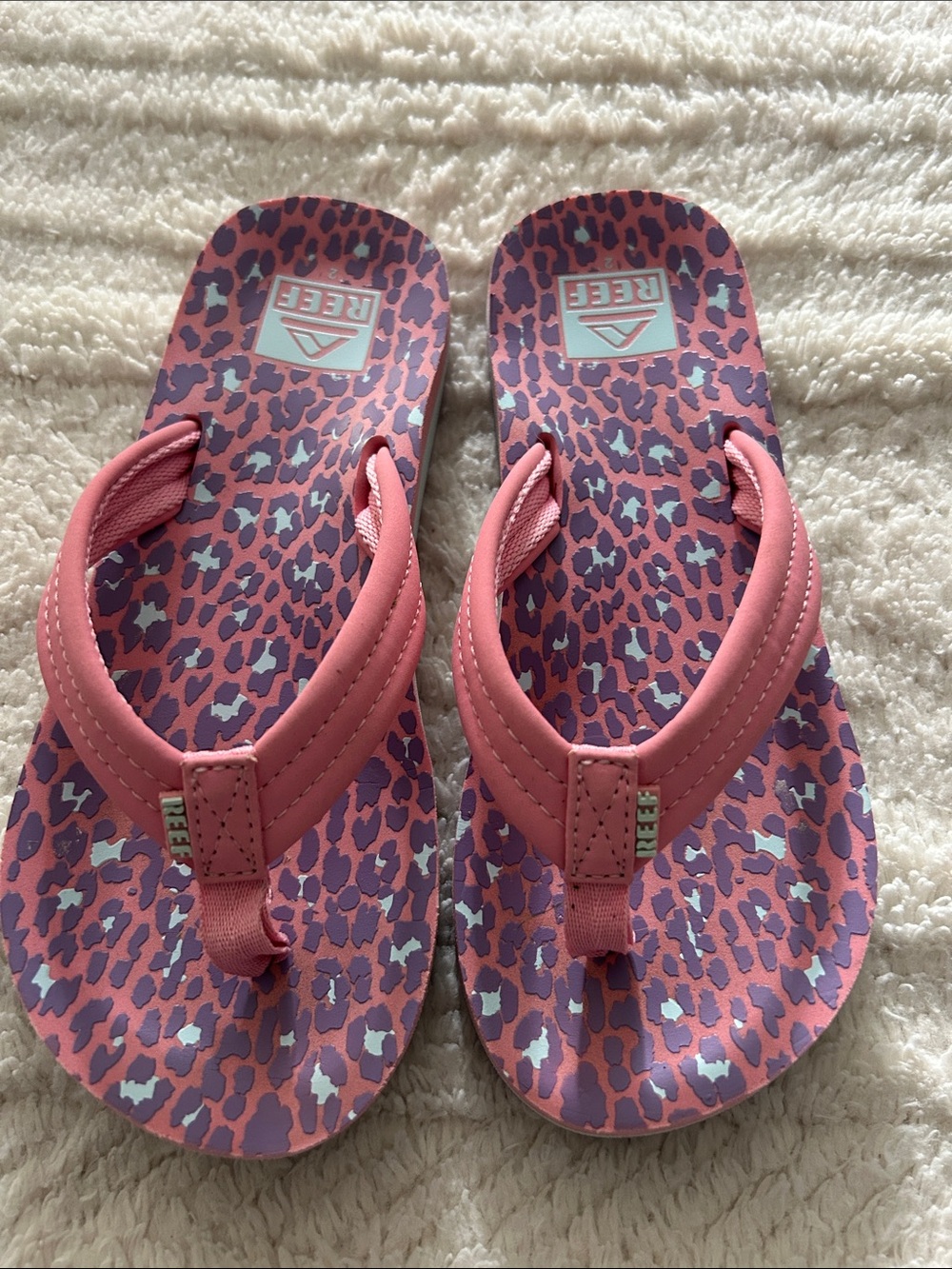 Reef Kids Pink Leopard-Print Flip Flops